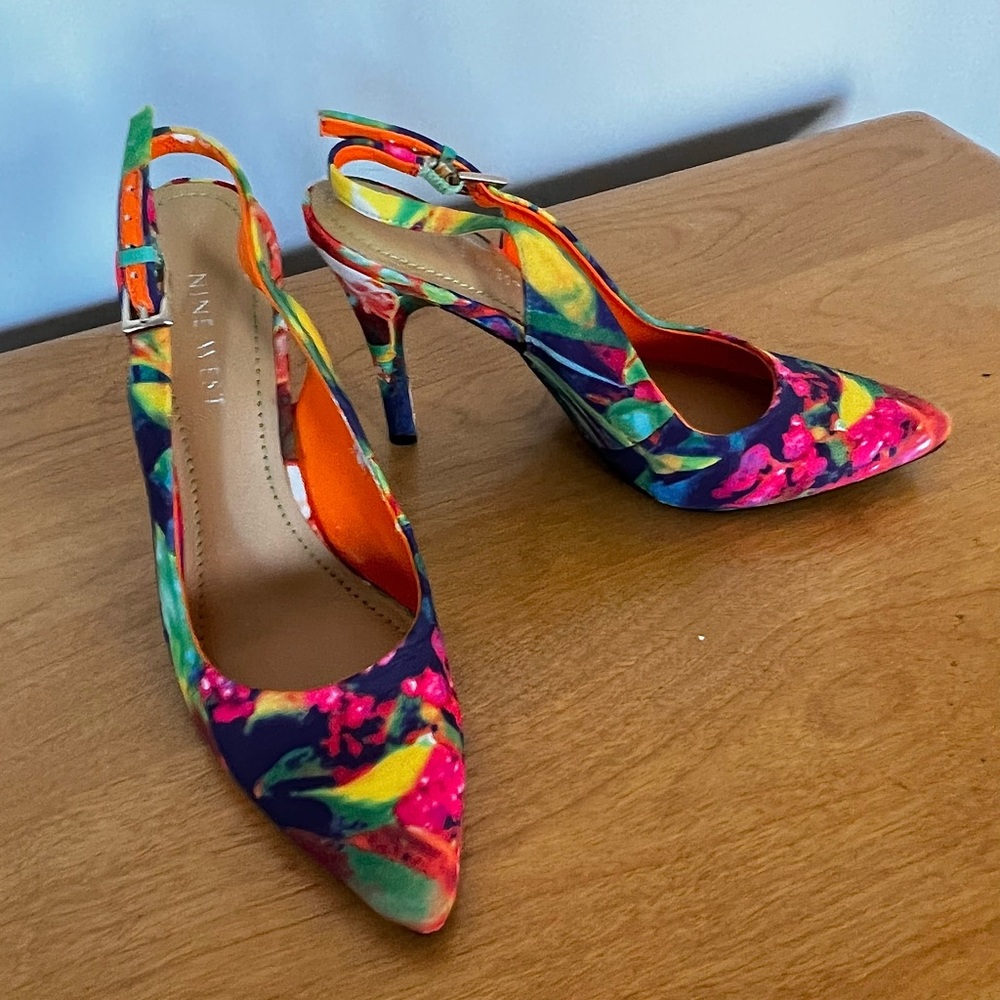 Tropical-print Nine West Sling Back High Heel Pumps